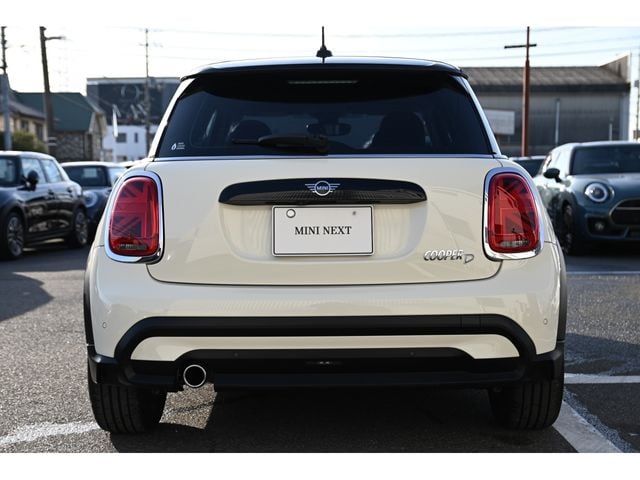 BMW MINI COOPER D 2021