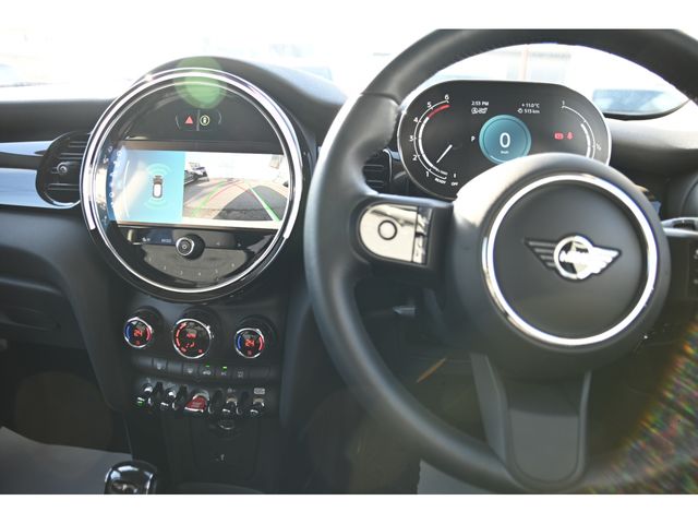 BMW MINI COOPER D 2021