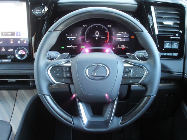 TOYOTA ???? LM500h 2025