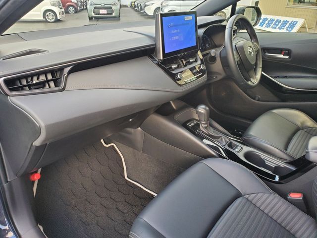 TOYOTA COROLLA sedan HYBRID 4WD 2023