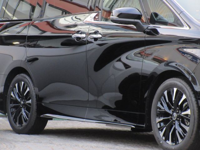 TOYOTA VELLFIRE  HYBRID 2025