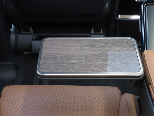 TOYOTA VELLFIRE  HYBRID 2025