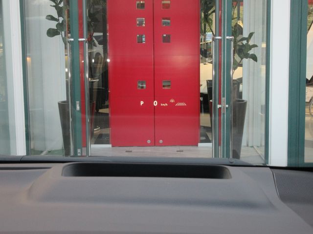 TOYOTA VELLFIRE  HYBRID 2025