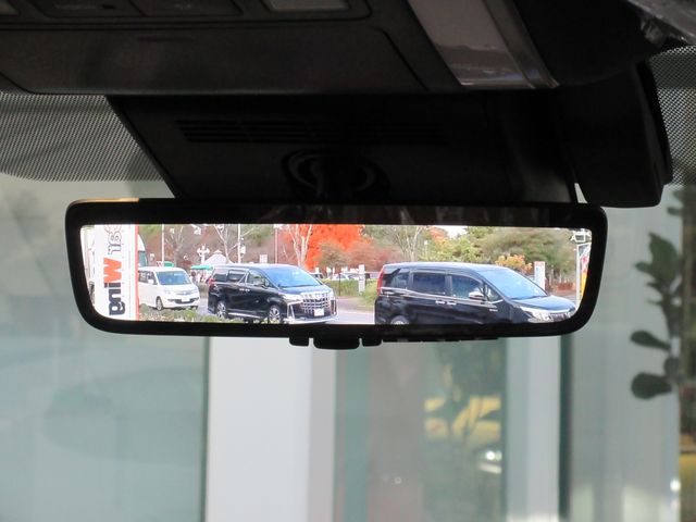 TOYOTA VELLFIRE  HYBRID 2025