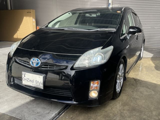 TOYOTA PRIUS 2010