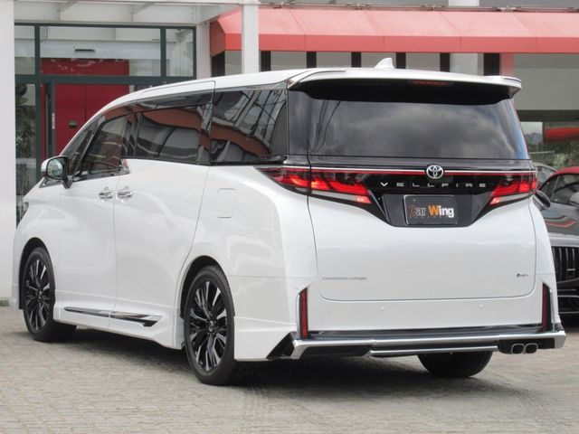TOYOTA VELLFIRE  HYBRID 2025