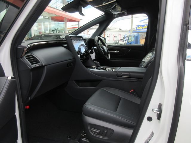 TOYOTA VELLFIRE  HYBRID 2025