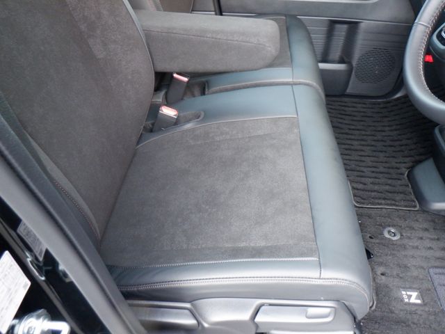 HONDA N BOX CUSTOM 2025