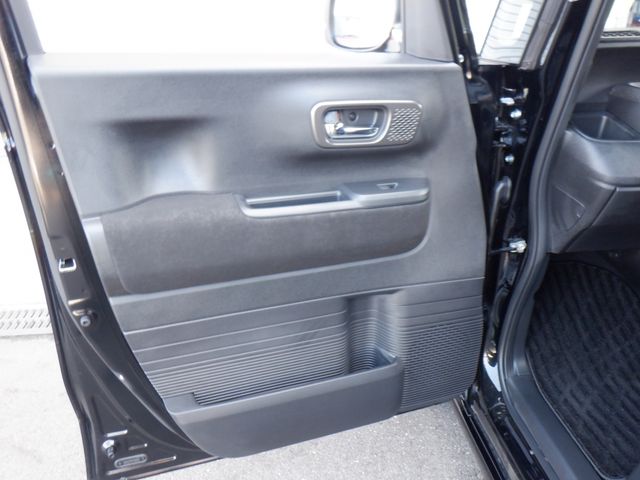 HONDA N BOX CUSTOM 2025