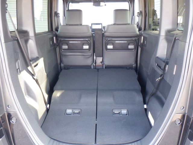 HONDA N BOX CUSTOM 2025