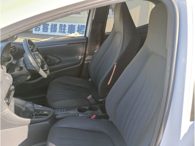 TOYOTA YARIS HYBRID 2020