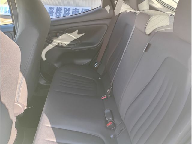 TOYOTA YARIS HYBRID 2020