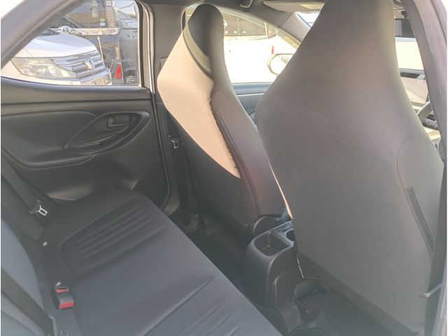 TOYOTA YARIS HYBRID 2020