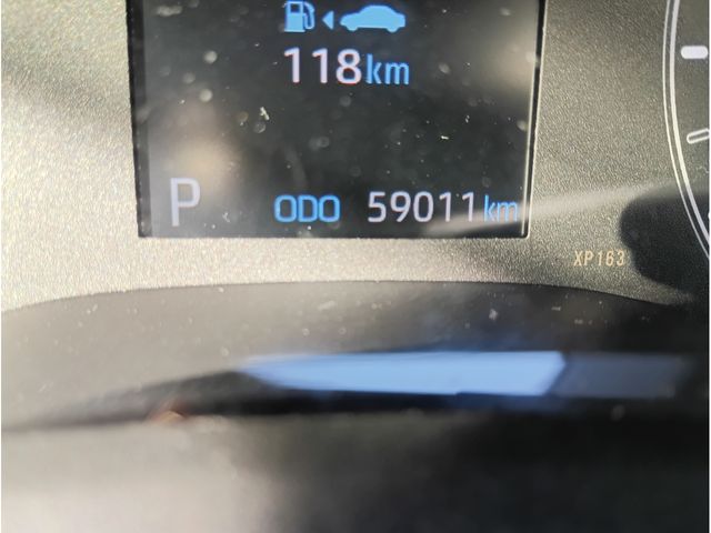 TOYOTA YARIS HYBRID 2020