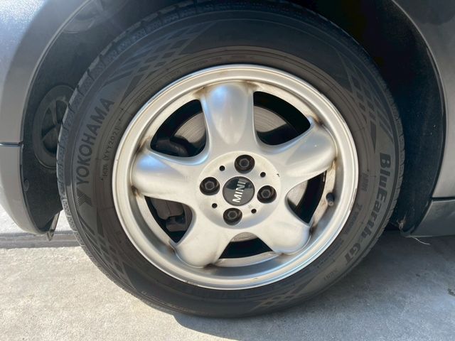 BMW BMW MINI COOPER CLUBMAN 2009