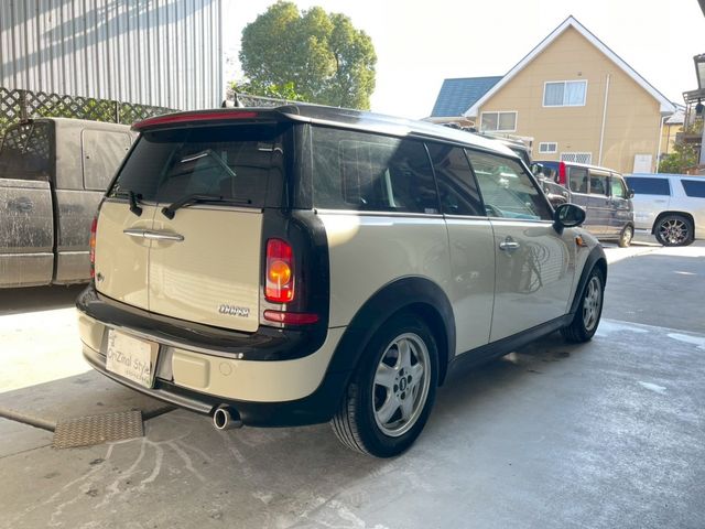 BMW BMW MINI COOPER CLUBMAN 2009