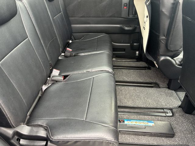 HONDA STEPWAGON SPADA 2010