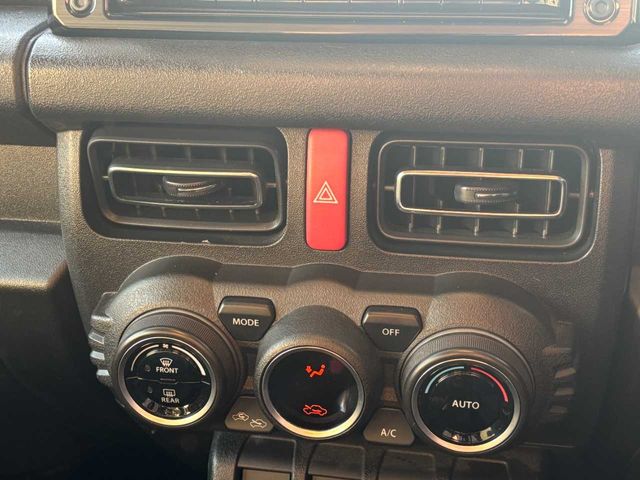 SUZUKI JIMNY SIERRA 2023