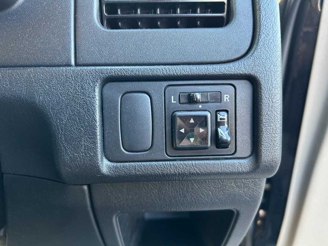 MITSUBISHI PAJERO MINI 2005