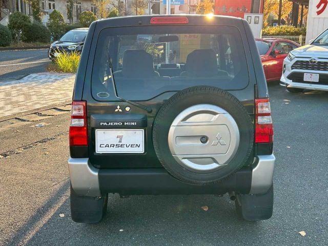 MITSUBISHI PAJERO MINI 2005