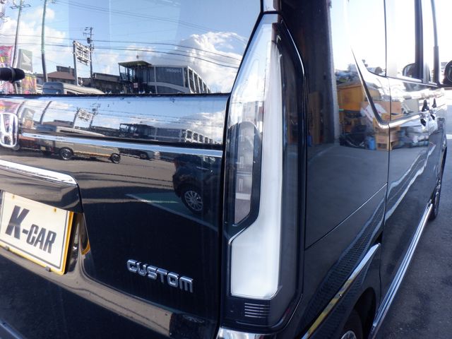 HONDA N BOX CUSTOM 2024