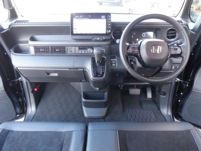 HONDA N BOX CUSTOM 2024