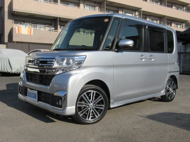 DAIHATSU TANTO CUSTOM 2018