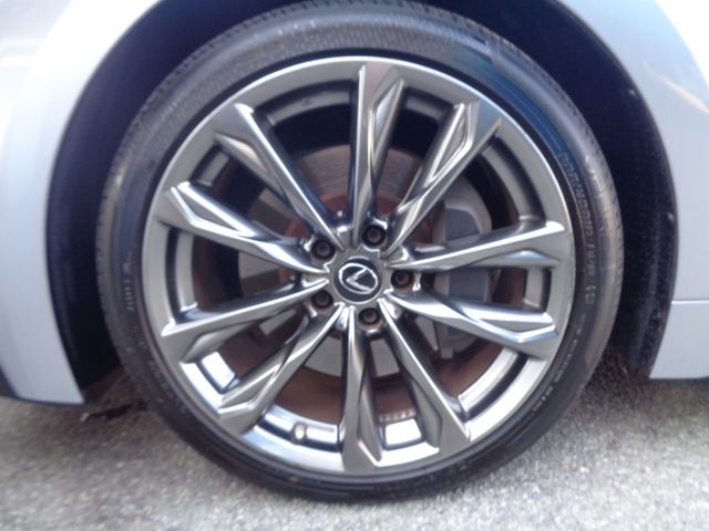 TOYOTA LEXUS IS300h 2020