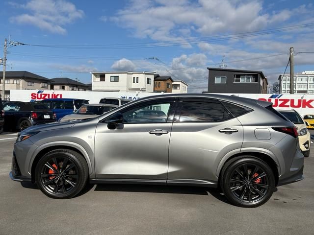TOYOTA LEXUS NX450h+ AWD 2023