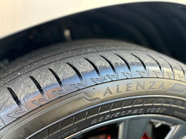 TOYOTA LEXUS NX450h+ AWD 2023