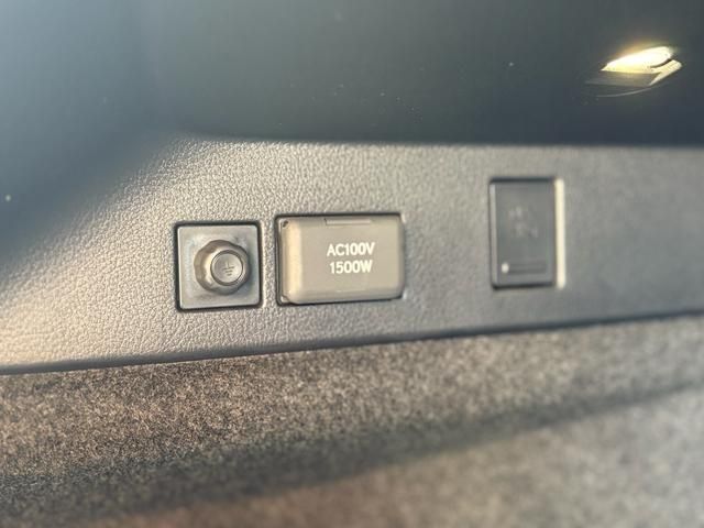 TOYOTA LEXUS NX450h+ AWD 2023