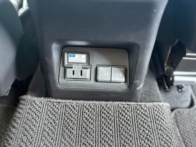 TOYOTA LEXUS NX450h+ AWD 2023