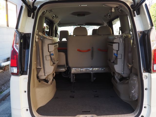 NISSAN SERENA  WG 2018