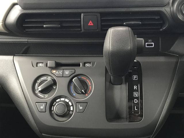 MITSUBISHI eK WAGON 4WD 2022