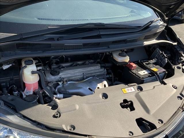 TOYOTA ESTIMA  4WD 2016