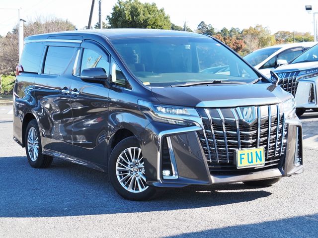 TOYOTA ALPHARD hybrid 4WD 2020