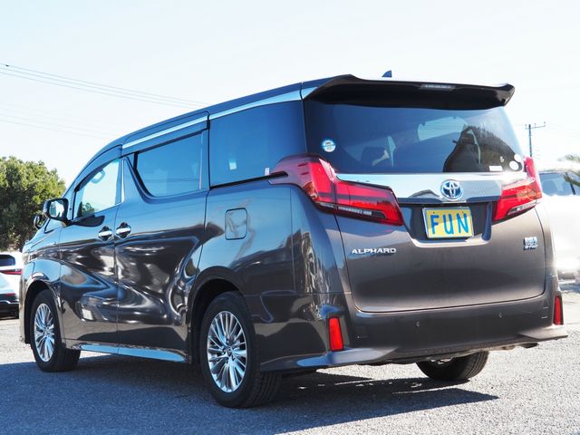 TOYOTA ALPHARD hybrid 4WD 2020
