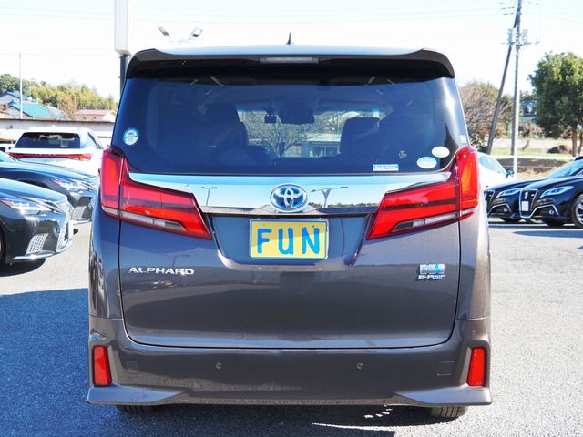 TOYOTA ALPHARD hybrid 4WD 2020