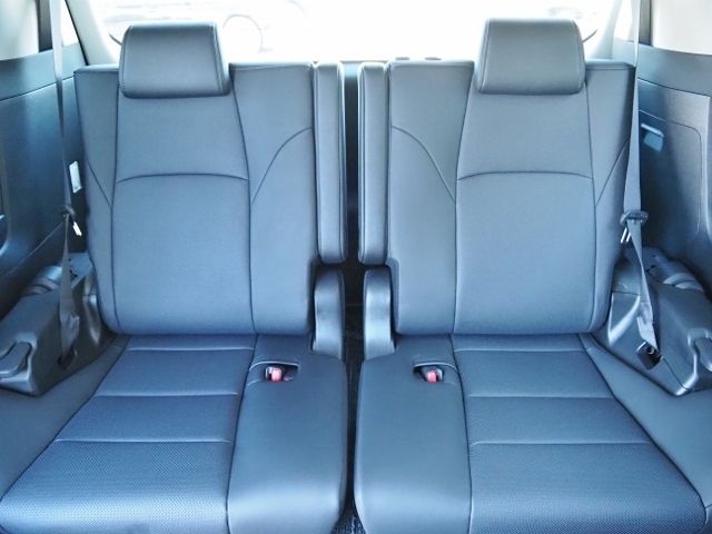 TOYOTA ALPHARD hybrid 4WD 2020