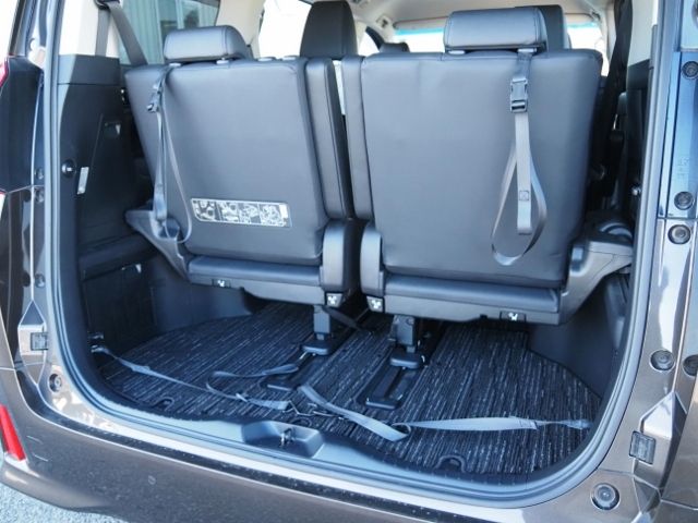 TOYOTA ALPHARD hybrid 4WD 2020