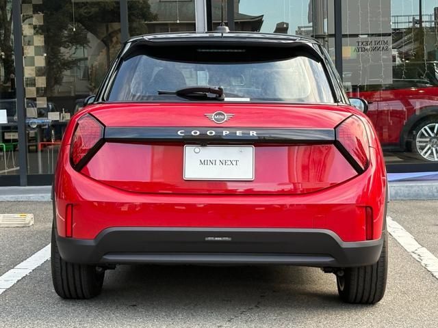 BMW MINI COOPER 5DOOR 2025