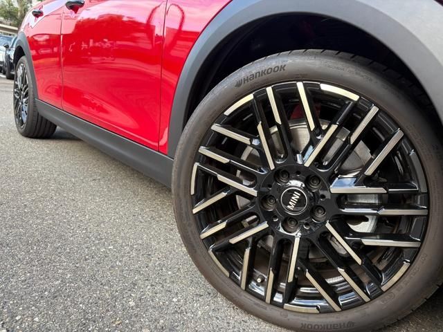 BMW MINI COOPER 5DOOR 2025