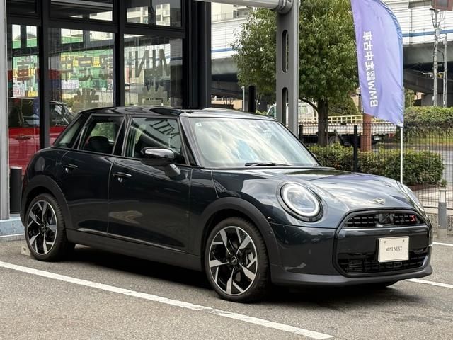BMW MINI COOPER 5DOOR 2025