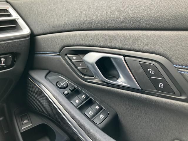 BMW BMW 3series TOURING 2025