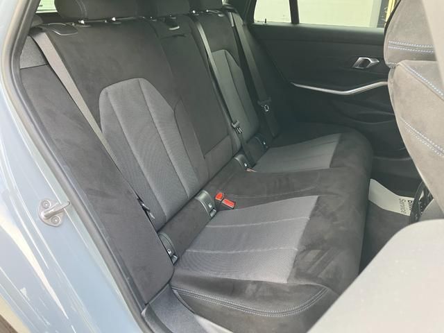 BMW BMW 3series TOURING 2025