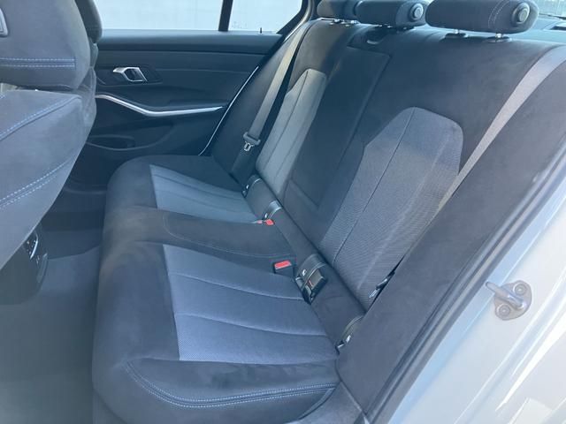 BMW BMW 3series sedan 2025