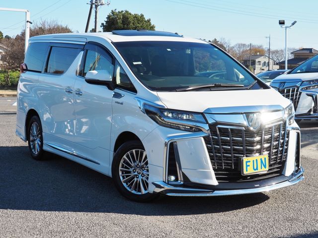 TOYOTA ALPHARD hybrid 4WD 2021