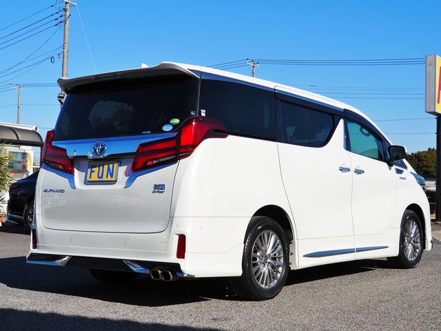 TOYOTA ALPHARD hybrid 4WD 2021