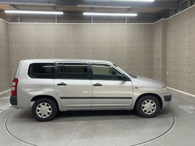 TOYOTA SUCCEED van 2WD 2010