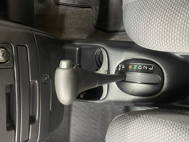 TOYOTA SUCCEED van 2WD 2010